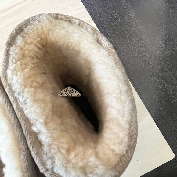 UGG Sheepskin Tan Tall Winter Boots Women’s 8 - Picture 11 of 15